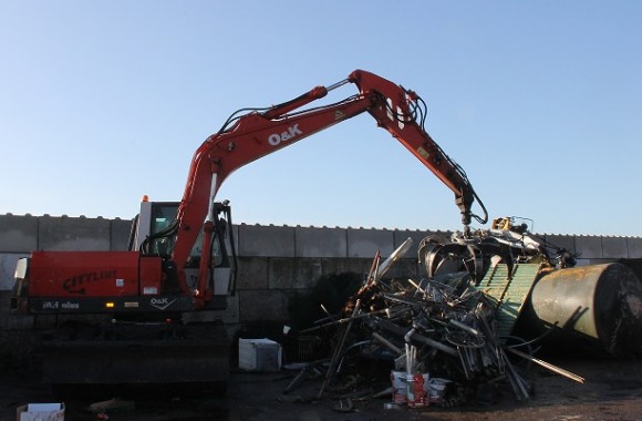 CONTAINER- EN KRAANDIENST