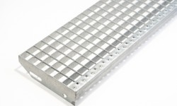 Grilles & marches galvanisé , rampes aluminium